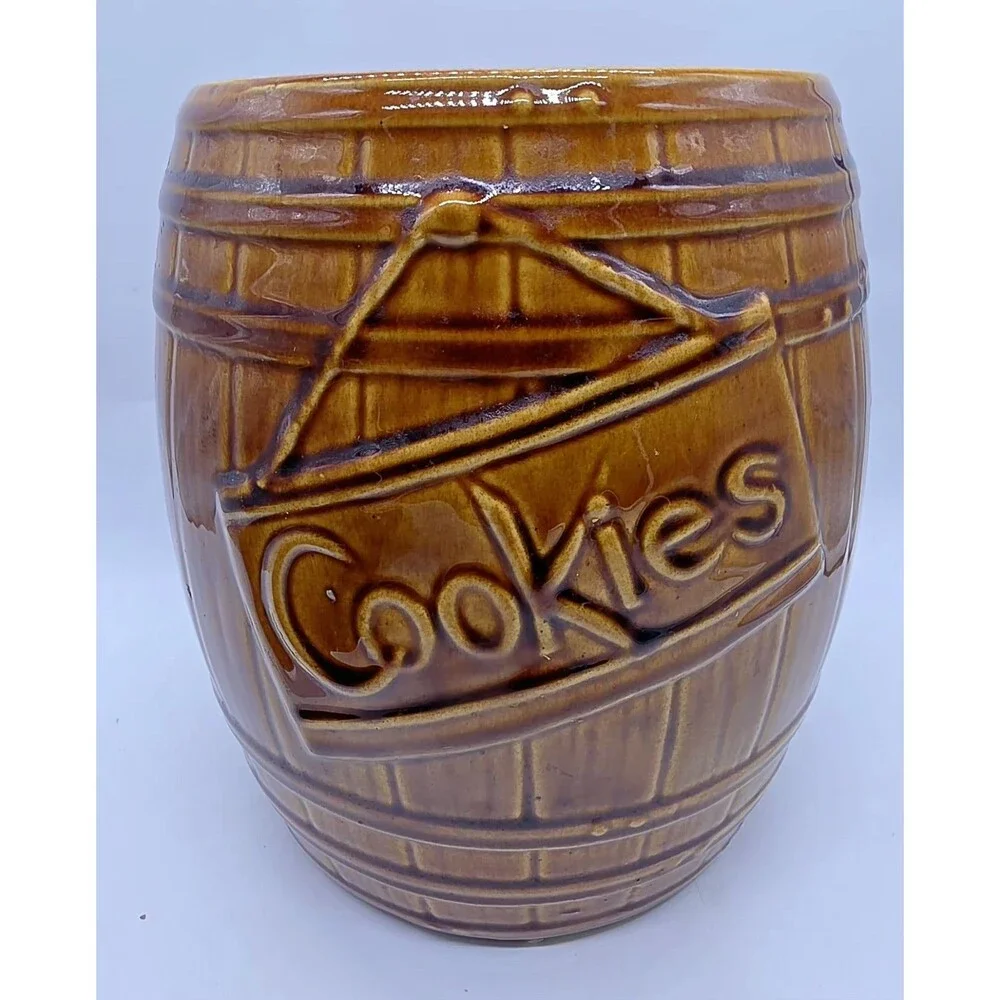 Unbranded vintage ceramic